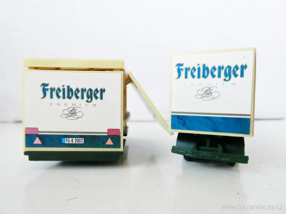 H0 Nákladní automobil Mercedes Feiberger Premium Pils s přívěsem na prodej piva s výčepním zařízením
