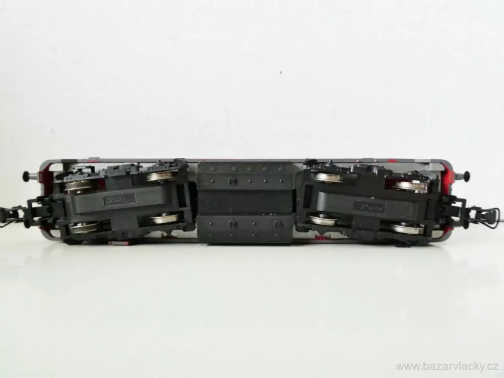 H0 ROCO Dieselová lokomotiva BR 218 208-7 DB TOP STAV