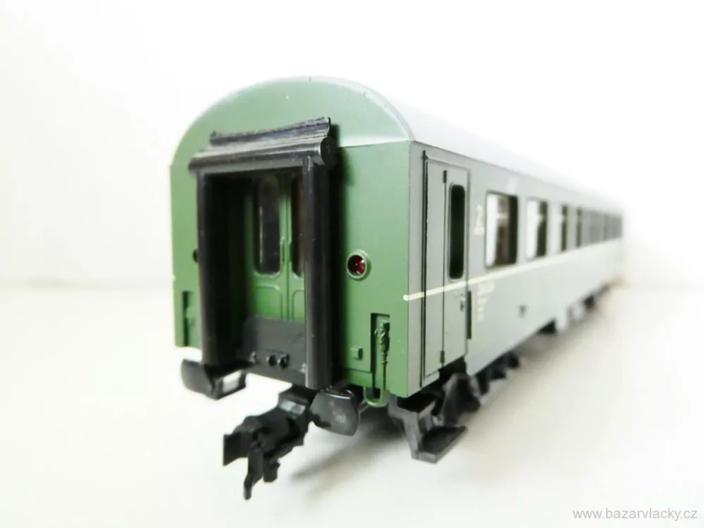 H0 TILLIG - Osobní vůz 260-236 DR s přípravou na osvětlení