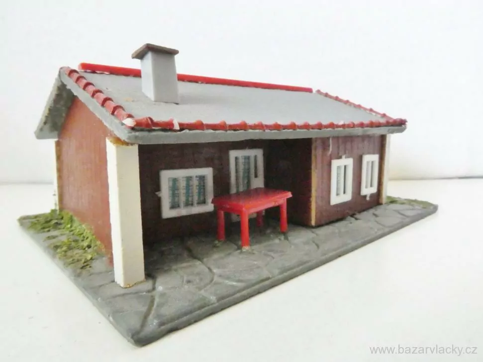 TT Rodinný bungalow s terasou