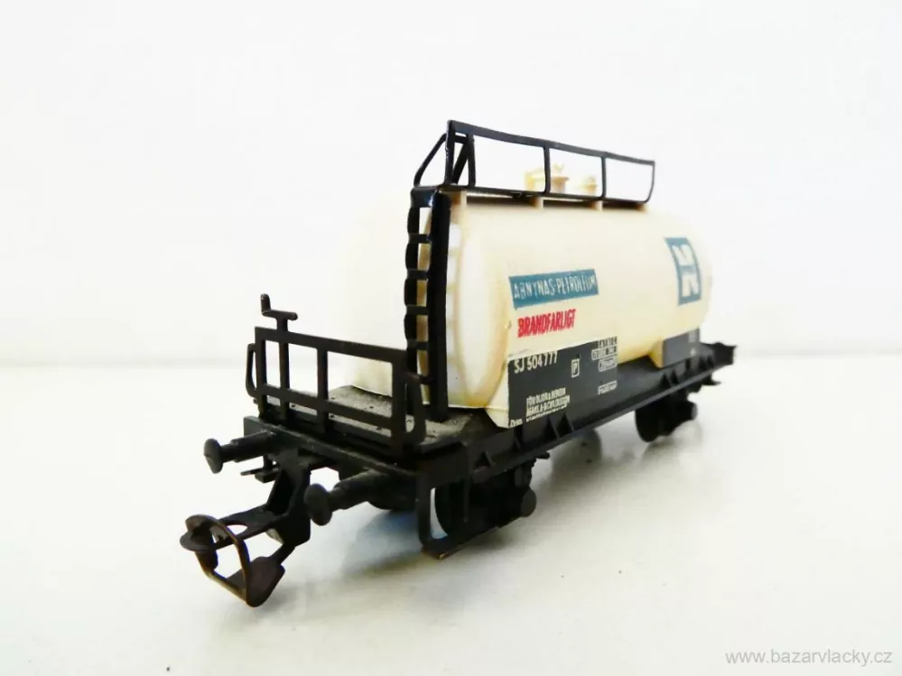 TT BTTB Cisternový vůz SJ NŸNAS PĚKNÝ STAV 