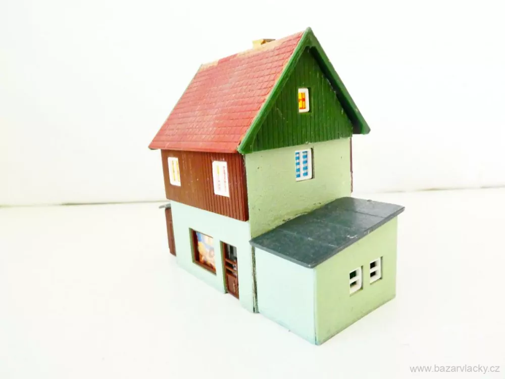 TT Městský hrázděný dům s obchodem a kůlnou