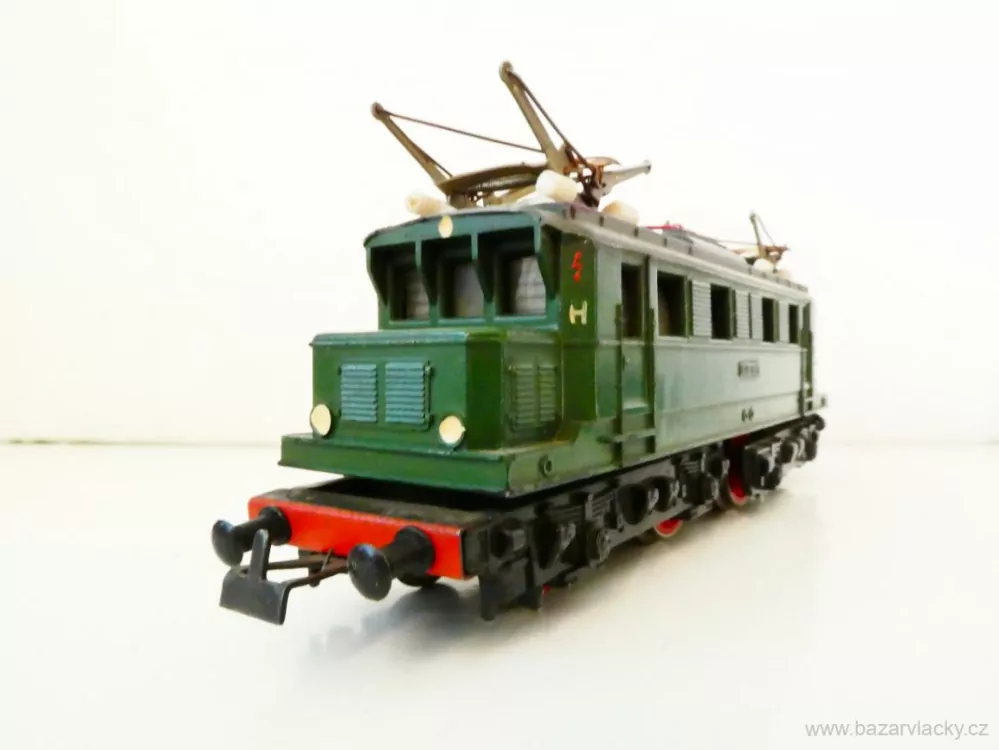 H0 PIKO Elektrická lokomotiva E44 0901 OSVĚTLENÁ
