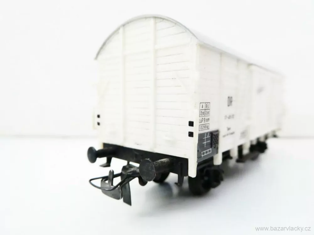 H0 PIKO Nákladní chladírenský vůz Kühlwagen 17-40-32 DR TOP STAV