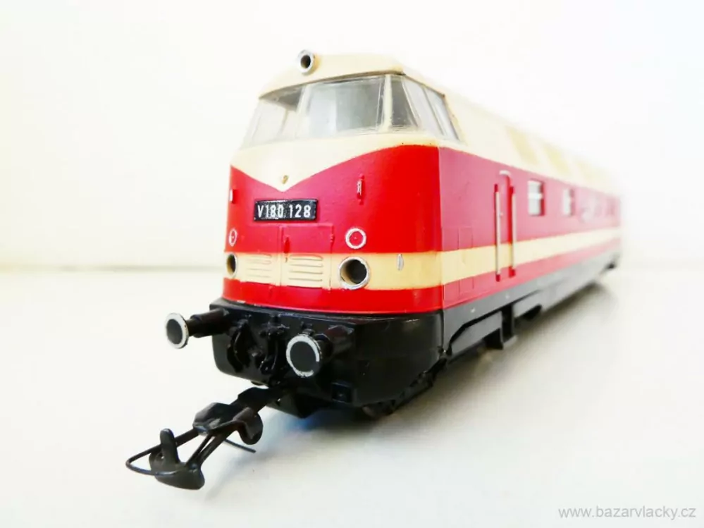 H0 GÜTZOLD - Dieselová lokomotiva V 180 128 DR PĚKNÝ STAV
