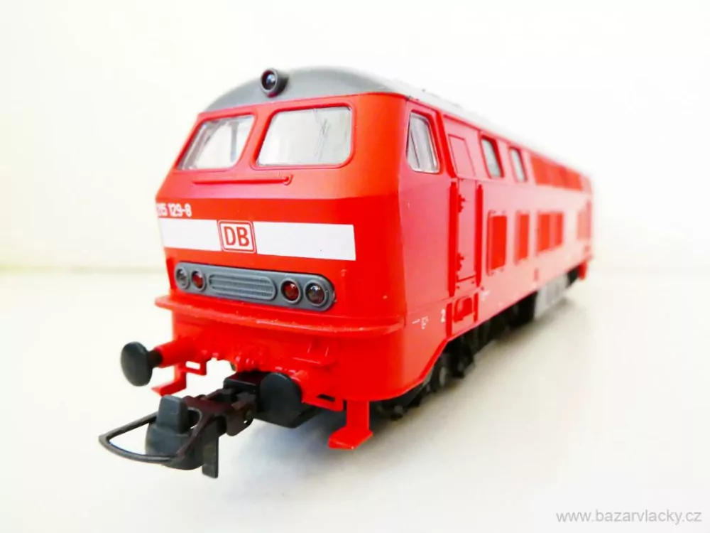 H0 ROCO Dieselová lokomotiva BR 215 129-8 DB TOP STAV OSVĚTLENÁ NEPOUŽÍVANÁ