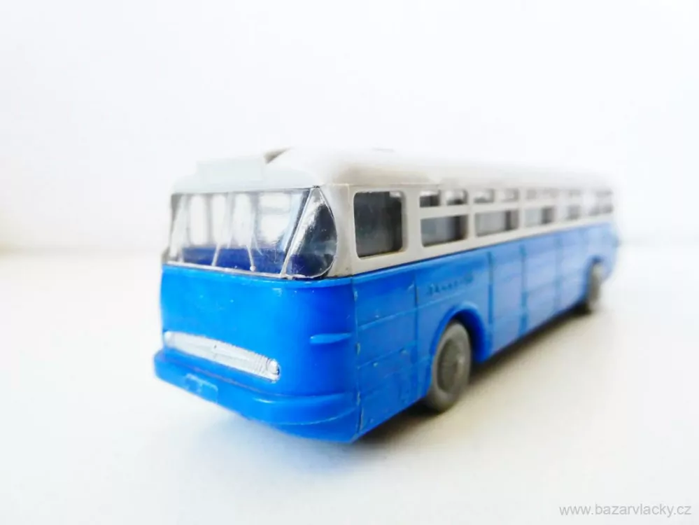 H0 Autobus IKARUS 66 PĚKNÝ STAV