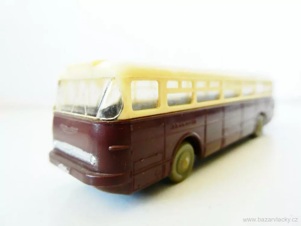 H0 Autobus IKARUS 66 PĚKNÝ STAV