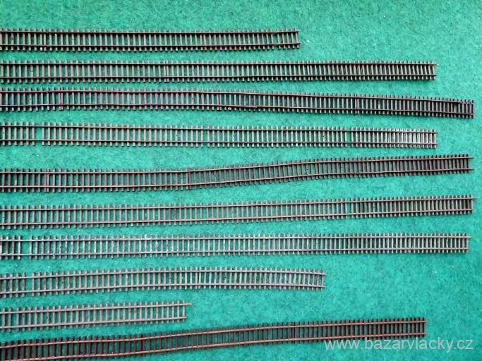 H0 SET 10 ks - H0 PILZ DLOUHÉ KOLEJE 1/1 ( 58 - 102 cm )