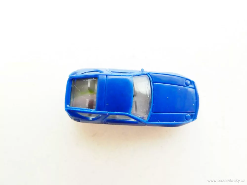 N FLEISCHMANN Osobní automobil Porsche 928 S modrý TOP STAV