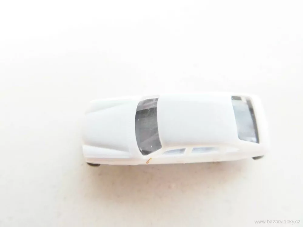 N Osobní automobil VW 411 bílý TOP STAV