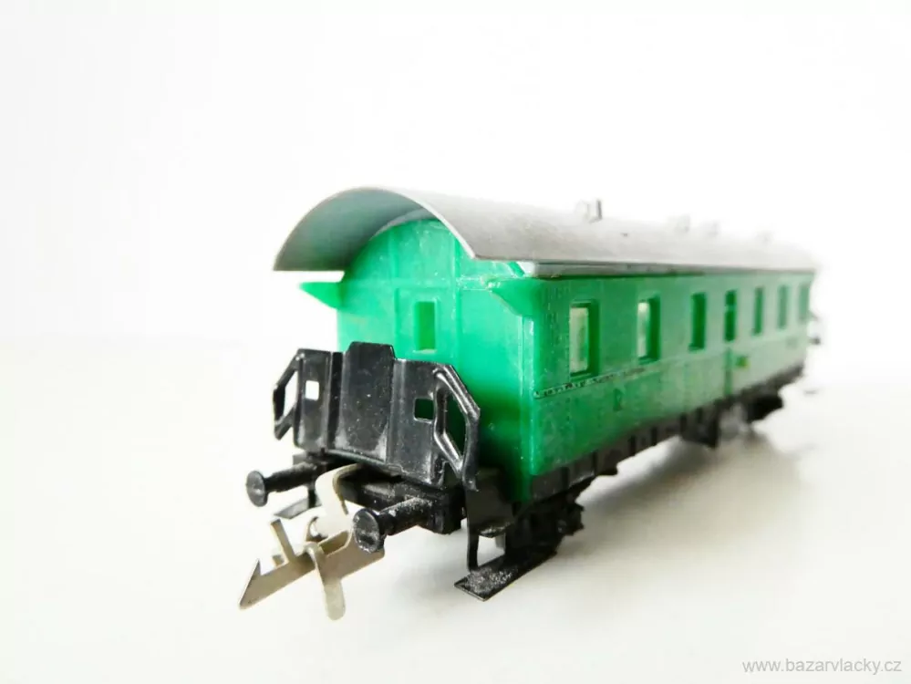 TT ZEUKE Osobní vůz zelený DR