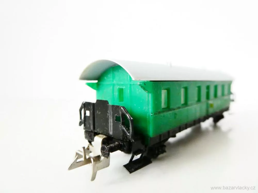 TT ZEUKE Osobní vůz zelený DR