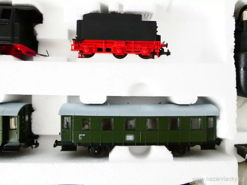 PIKO 57110 Startovací sada Osobní vlak s parní lokomotivou BR 98 s tendrem DB III KOMPLETNÍ - TOP STAV NEPOUŽITÁ