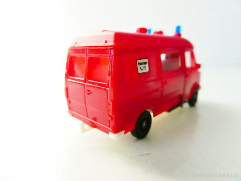 H0 Wiking 20605 Dodávka RTW Hasiči NOVÉ V KRABIČCE