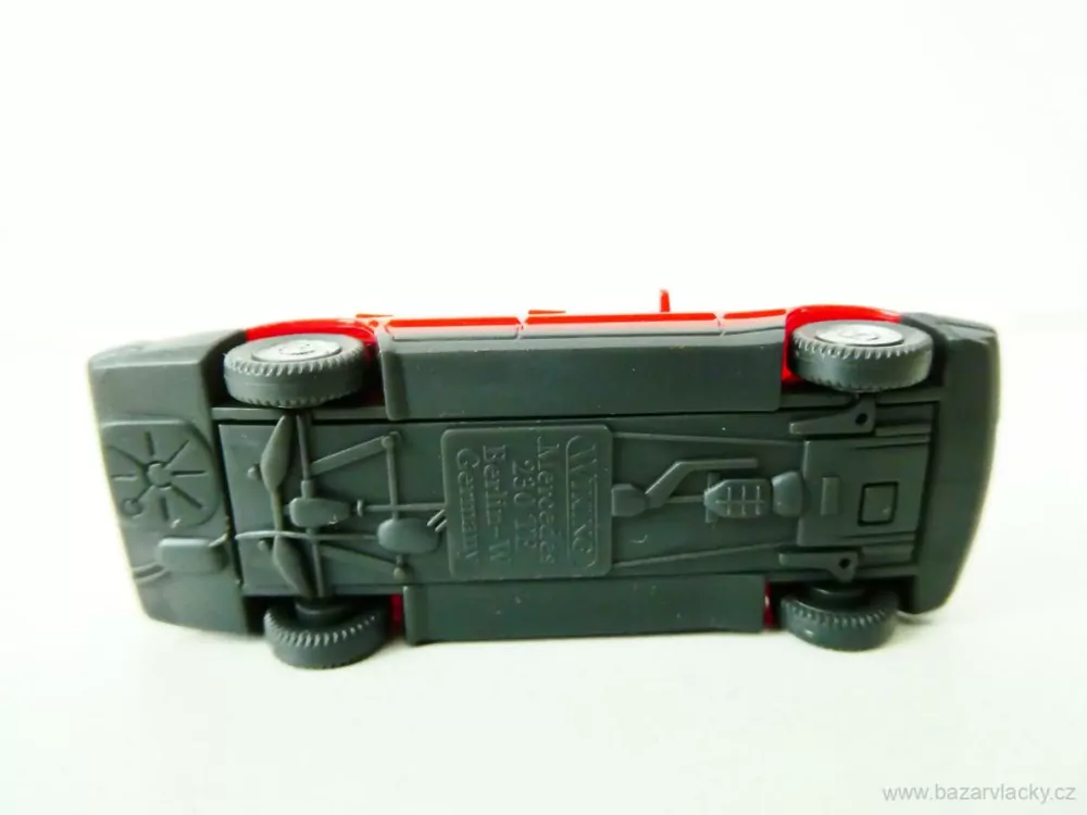 H0 Wiking 13154 Osobní automobil Mercedes Benz 230 TE NOVÉ V KRABIČCE