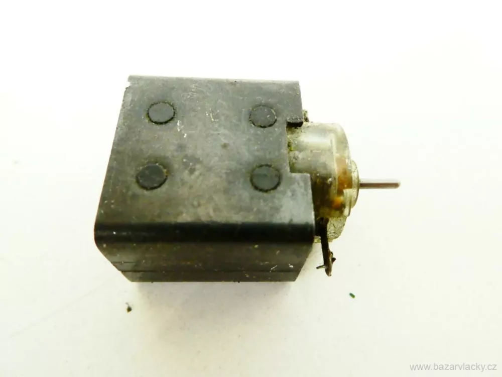 Motor do lokomotivy 