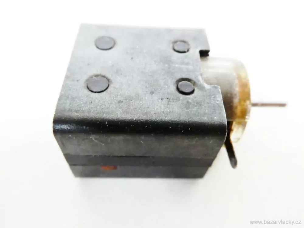 Motor do lokomotivy 