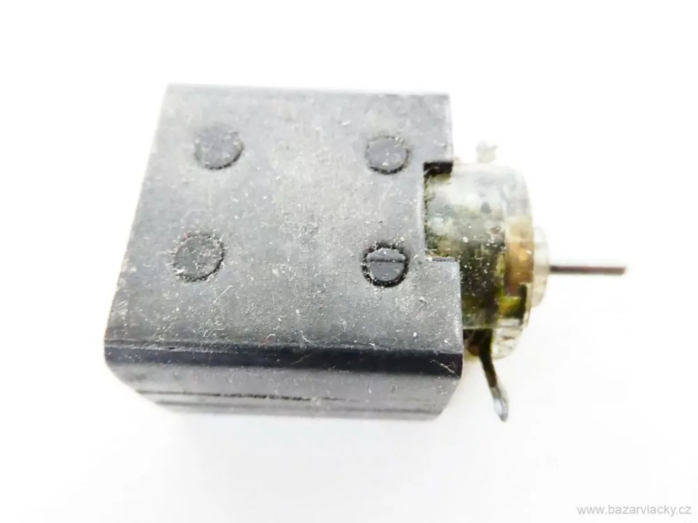 Motor do lokomotivy 