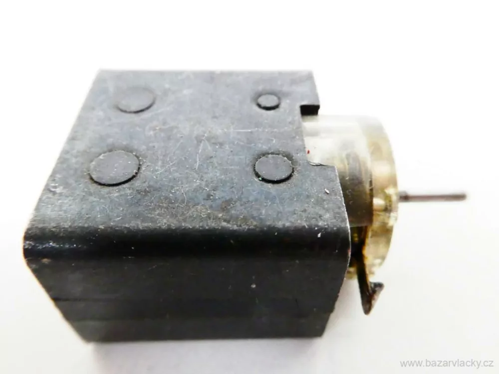 Motor do lokomotivy 