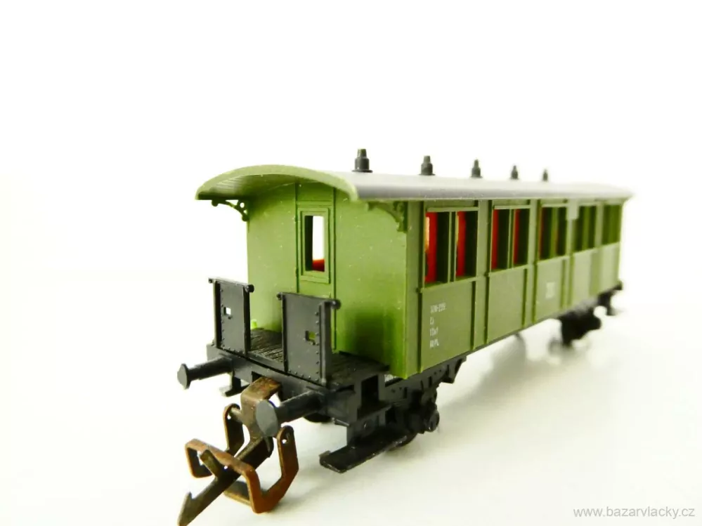 TT ZEUKE Osobní vůz 320-235 DR