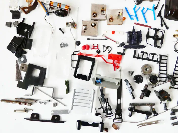 H0 MIX SET Náhradí díly - vše, co je na foto