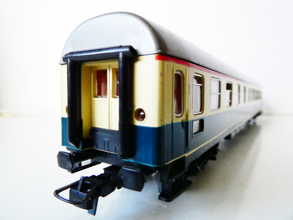 H0 ROCO Osobní vůz 1. a 2. tř. 51 80 30-70 430-9 DB PĚKNÝ STAV