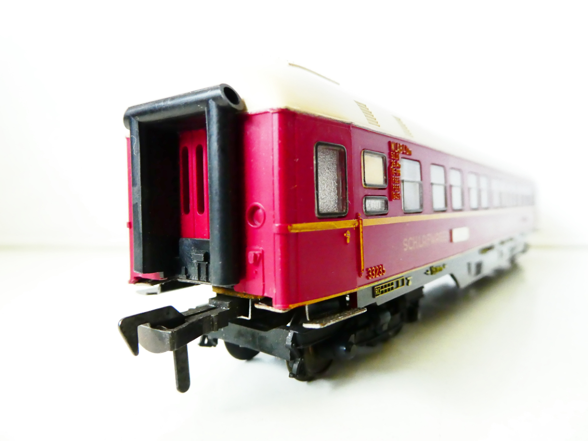 H0 FLEISCHMANN Lůžkový vůz 33235 DSG OSVĚTLENÝ