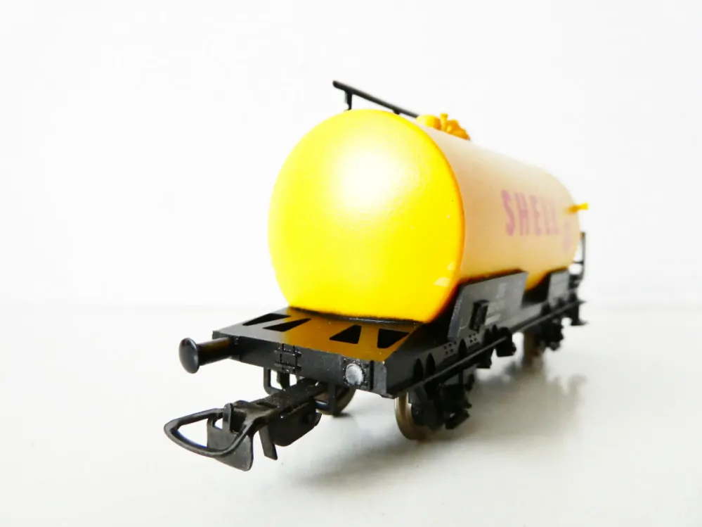 H0 PIKO Cisternový vůz SHELL  583 439 DB OCELOVÁ KOLA v krabičce
