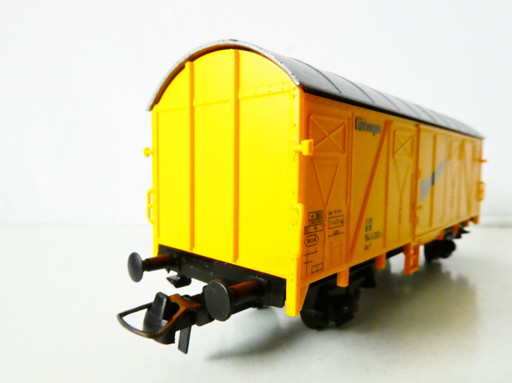 H0 ROCO HOBBY LINE 56300 Chladírenský vůz Bananen DB TOP STAV NEPOUŽITÝ v krabičce