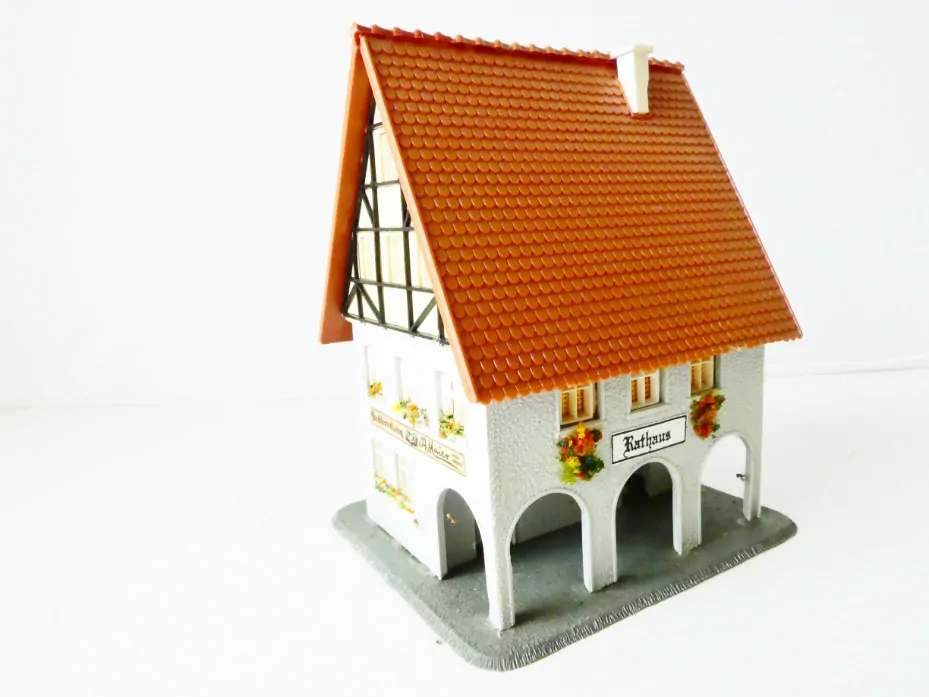 TT Městský dům s podloubím - radnice PĚKNÝ STAV