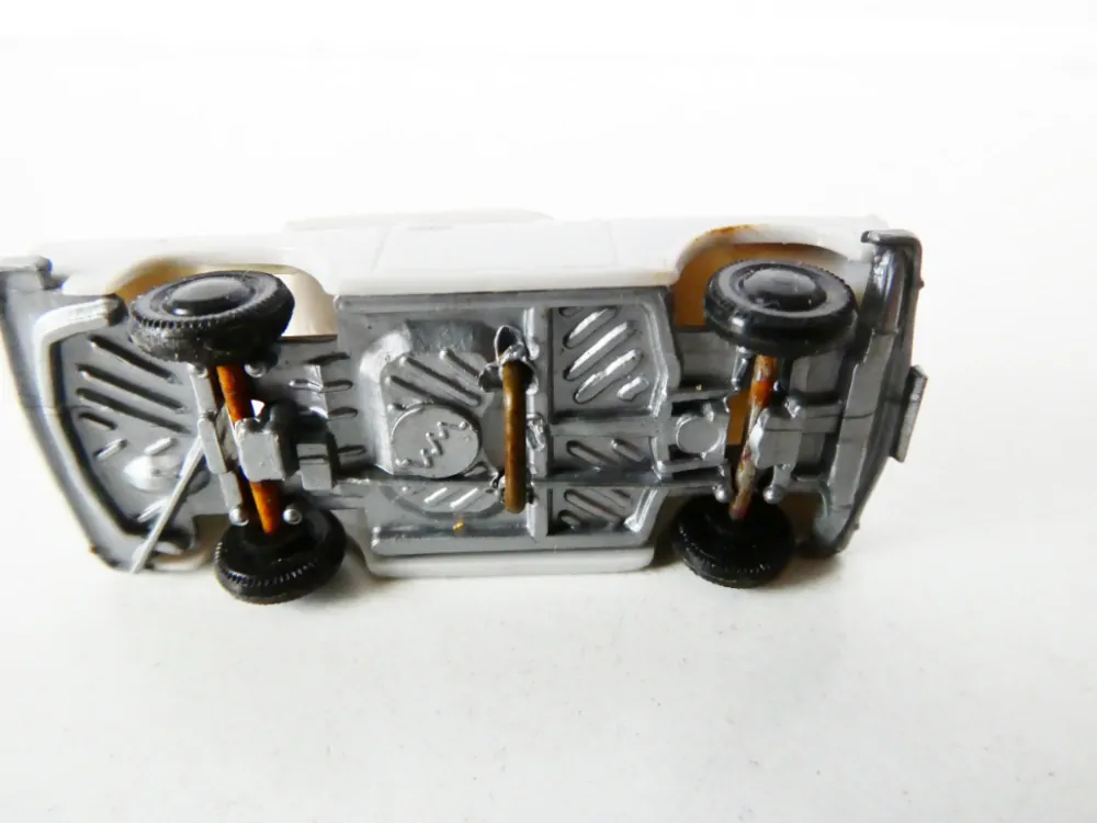 H0 Osobní automobil TRABANT 601 šedý