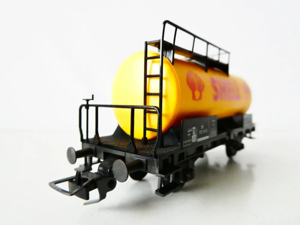 H0 FLEISCHMANN 5033 Cisternový vůz 573 781 SHELL DB TOP STAV NEPOUŽITÝ v krabičce