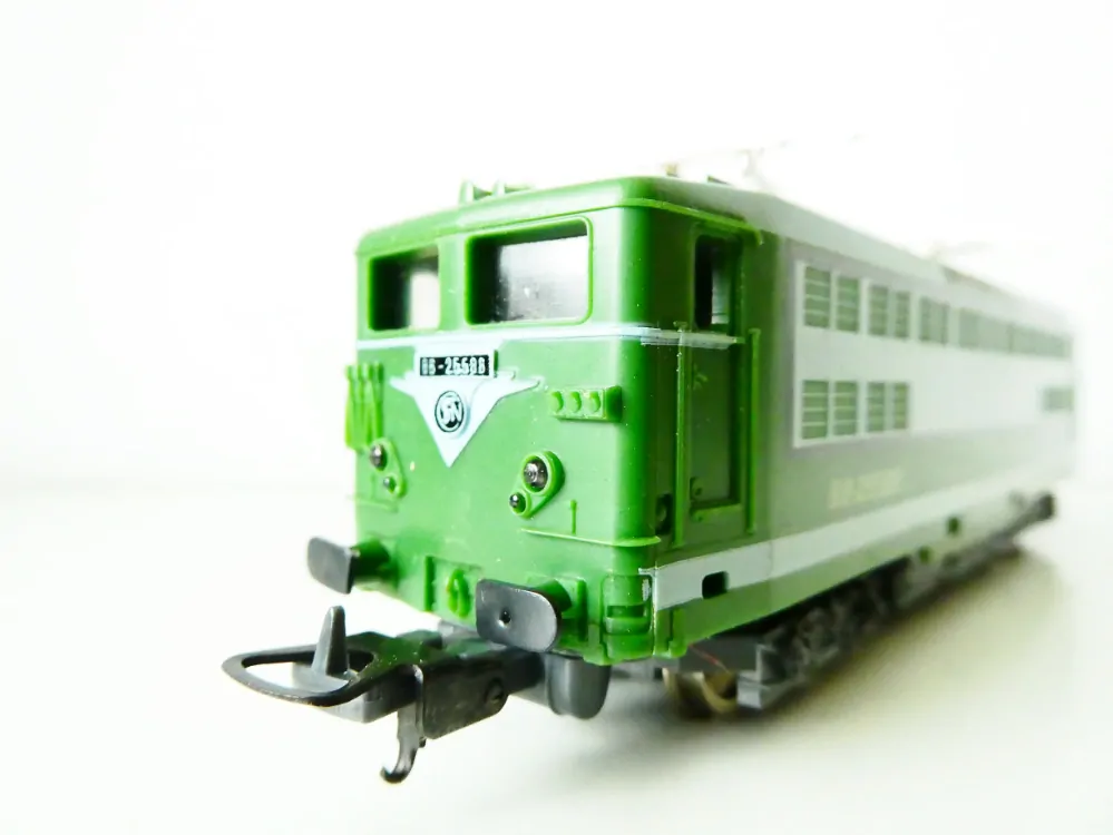 H0 LIMA 8102 L Elektrická lokomotiva BB-25589 SNCF OSVĚTLENÁ TOP STAV NEPOUŽITÁ v orig. krabičce