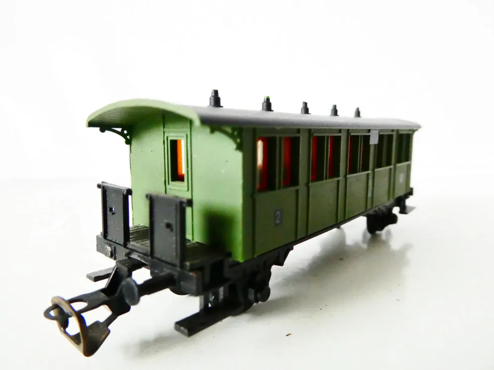 TT BTTB/ZEUKE Osobní vůz 2. tř. 1753 KPEV