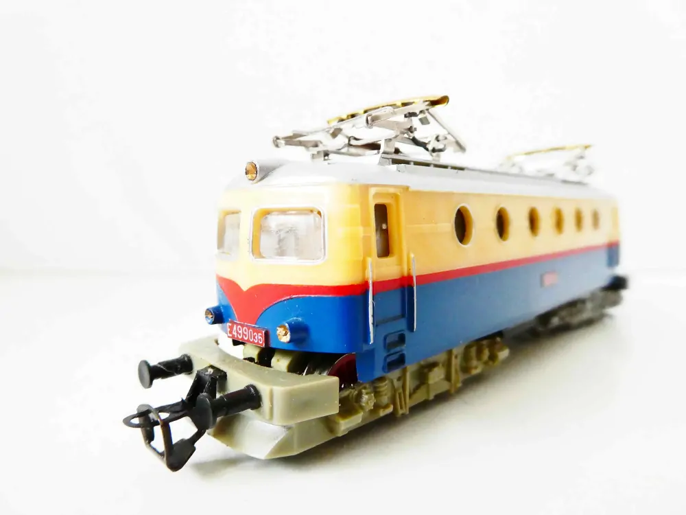 TT BTTB Elektrická lokomotiva E499 035 ČSD