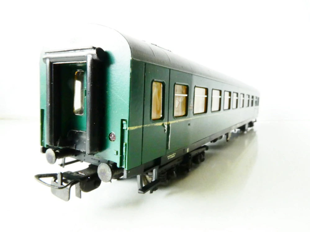 H0 PIKO Rychlíkový vůz 1. a 2. tř. 51 50 38 - 45 068-7 DR TOP STAV