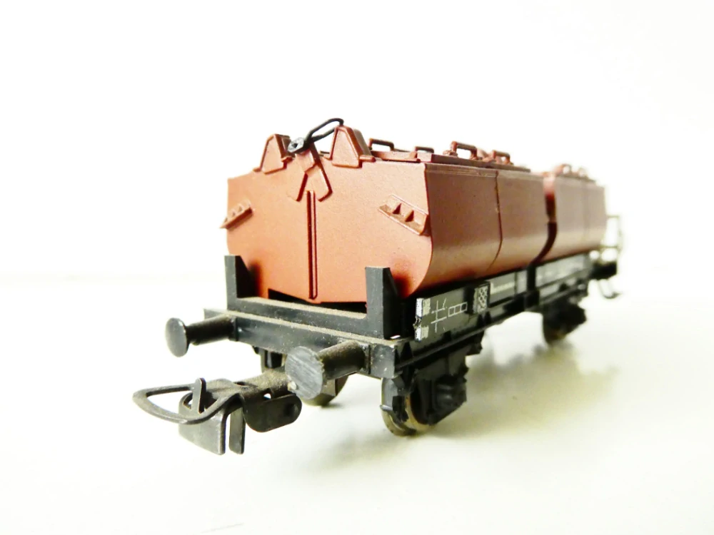 H0 PIKO Nákladní vůz s kontejnery na vápno 20 50 040 0100-9 DR PĚKNÝ STAV