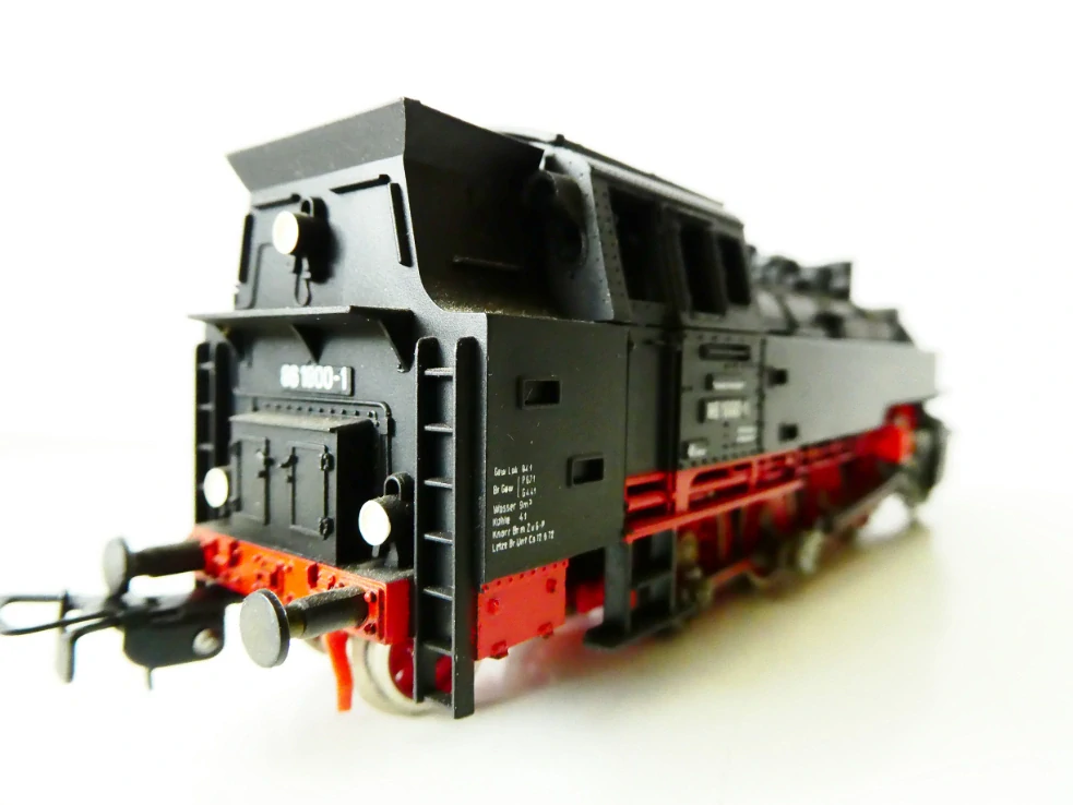 H0 PIKO Parní lokomotiva BR 86 1800-1 DR PĚKNÝ STAV