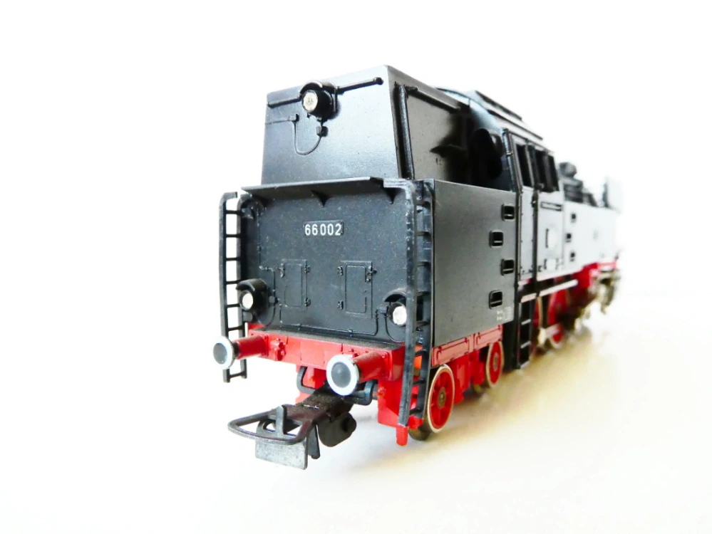 H0 PIKO Parní lokomotiva BR 66 002 DB PĚKNÝ STAV