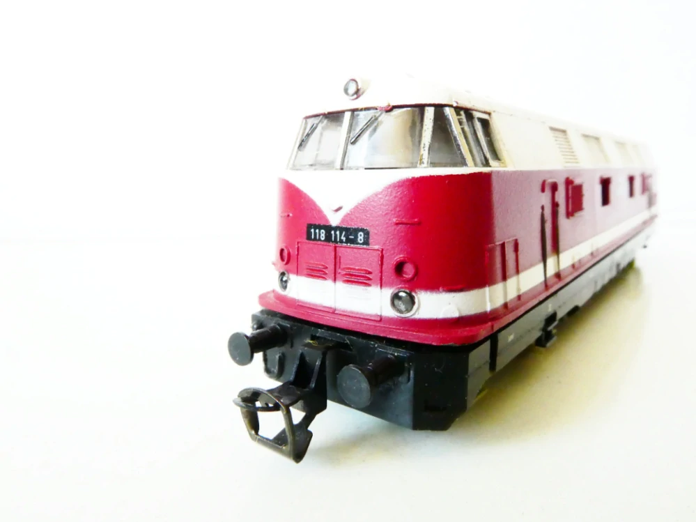 TT BTTB Dieselová lokomotiva BR 118 114-8 DR OSVĚTLENÁ PĚKNÝ STAV v orig. krabičce