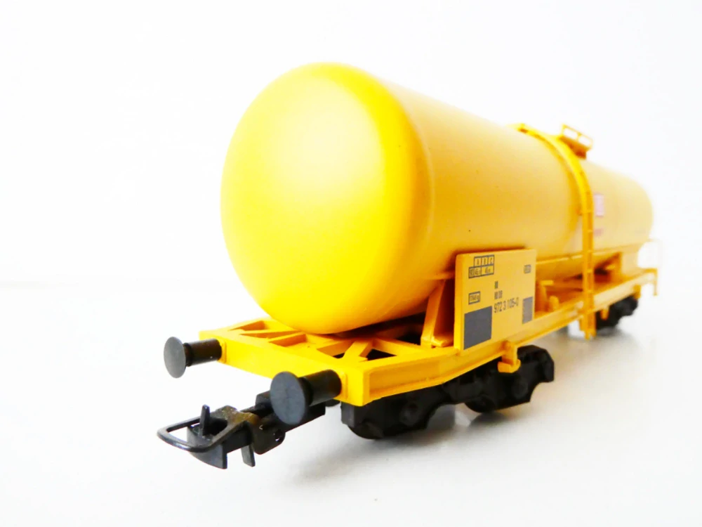 H0 Liliput Cisternový vůz Feuerwehr 972 3 105-0 s brzdařskou plošinou B TOP STAV