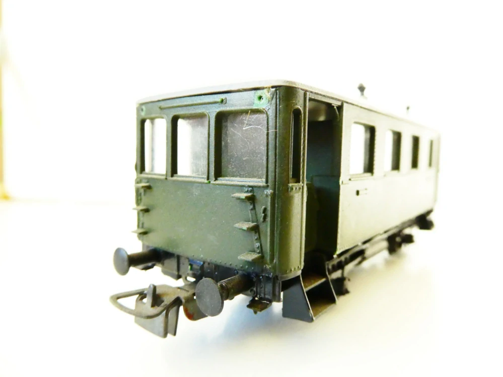 H0 PIKO Osobní vůz zelený bez značení PĚKNÝ STAV