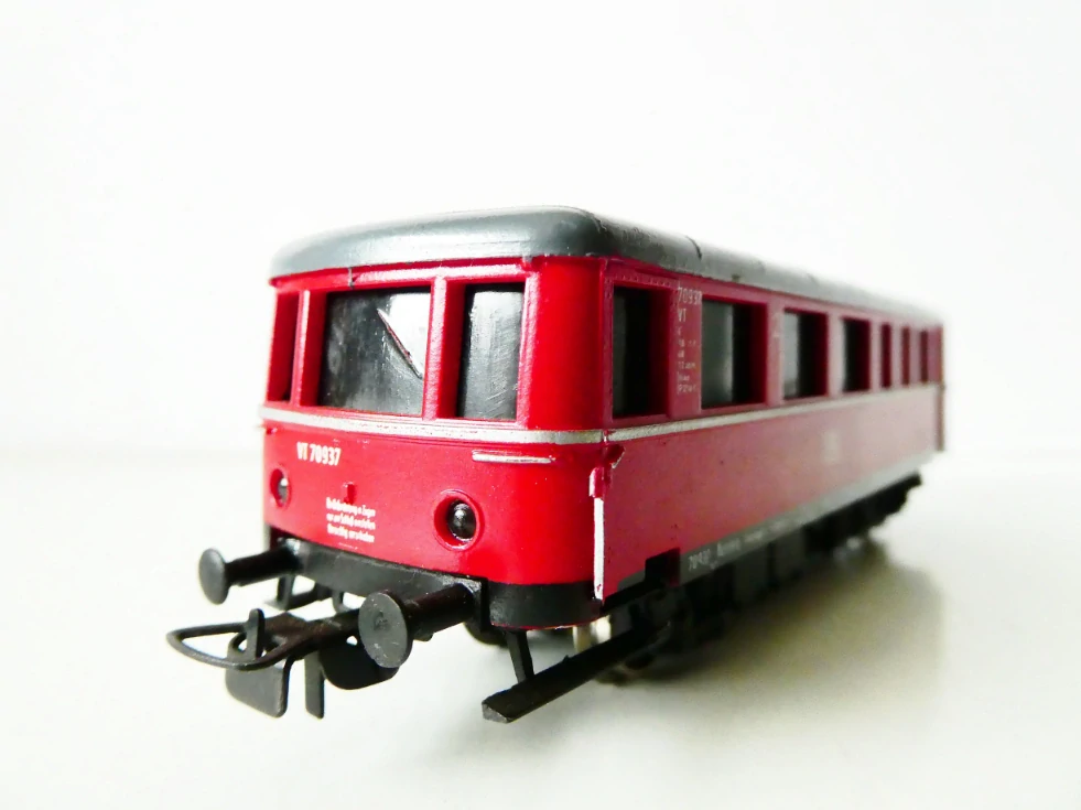 H0 PIKO Motorový vůz VT 70937 2. tř. DB
