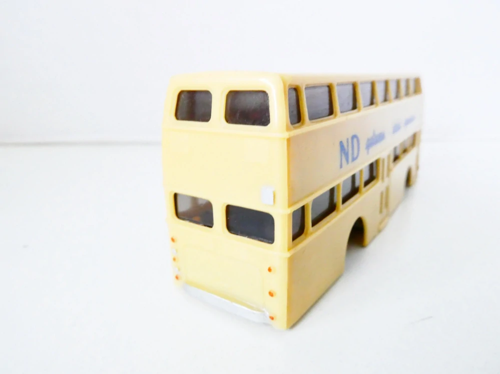 H0 H0 Autobus ND gelesen - dabei gewesen! BEZ KOLEČEK - NA SERVIS