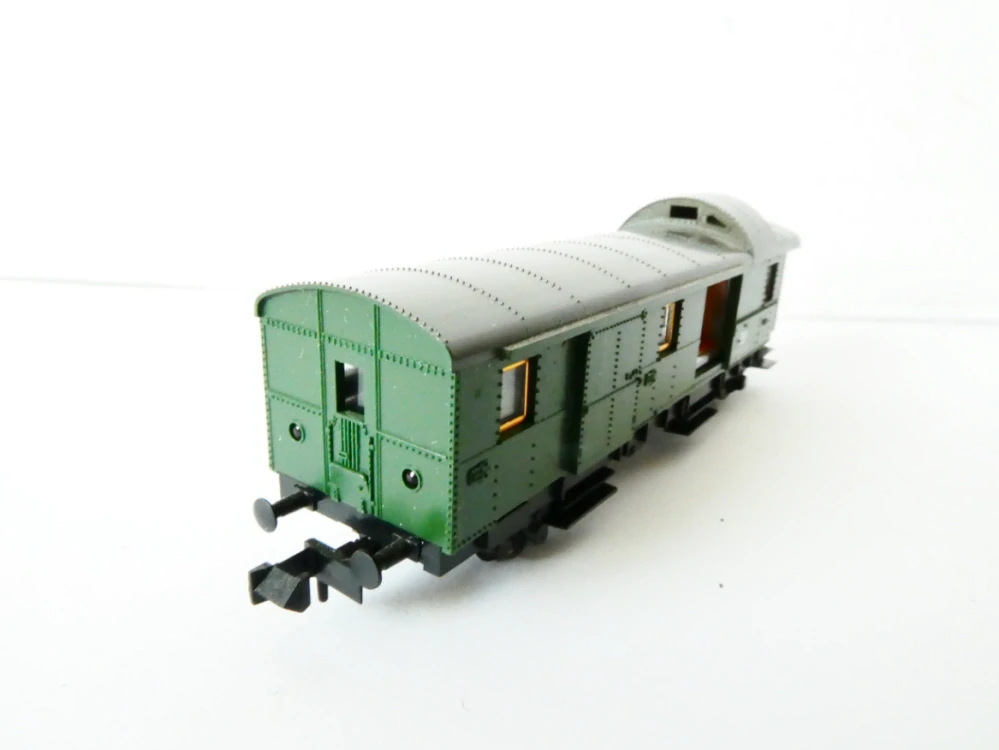 N FLEISCHMANN 8760 Zavazadlový vůz 50 50 93-24 328-2 DR
