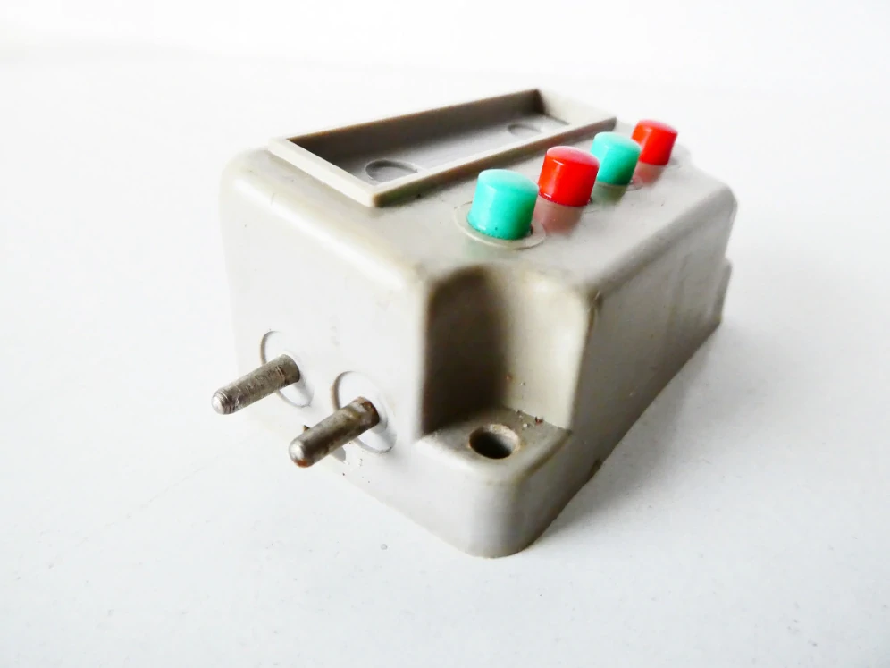 Klávesnice přepínací tlačítková PĚKNÝ STAV