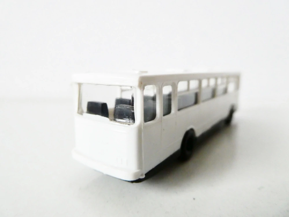 TT Autobus IKARUS bílý PĚKNÝ STAV