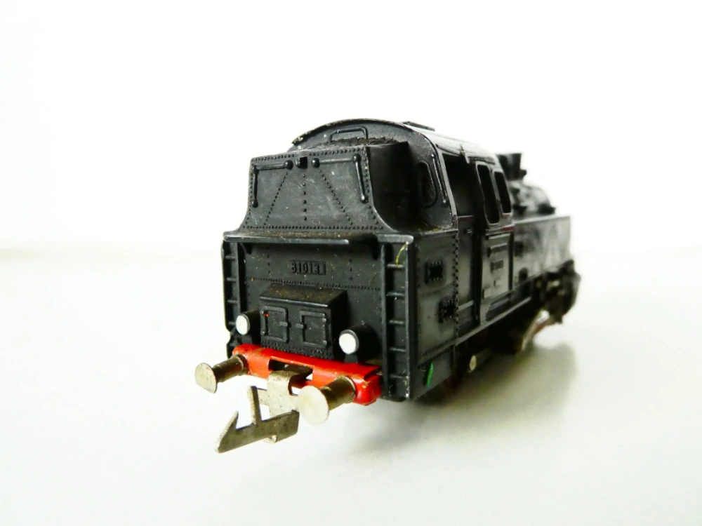 TT ZEUKE Parní lokomotiva BR 81 013 DR (JEDE POMALU)