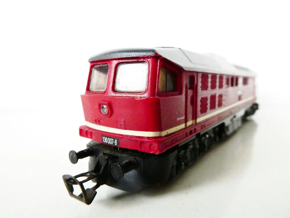 TT BTTB Dieselová lokomotiva BR 130 007-8 DR NA OPRAVU (NEJEDE)